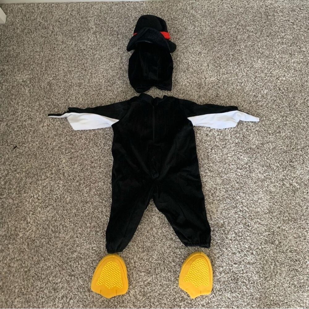 InCharacter Kids Lil Penguin Halloween Costume Dress Up - Picture 4 of 7